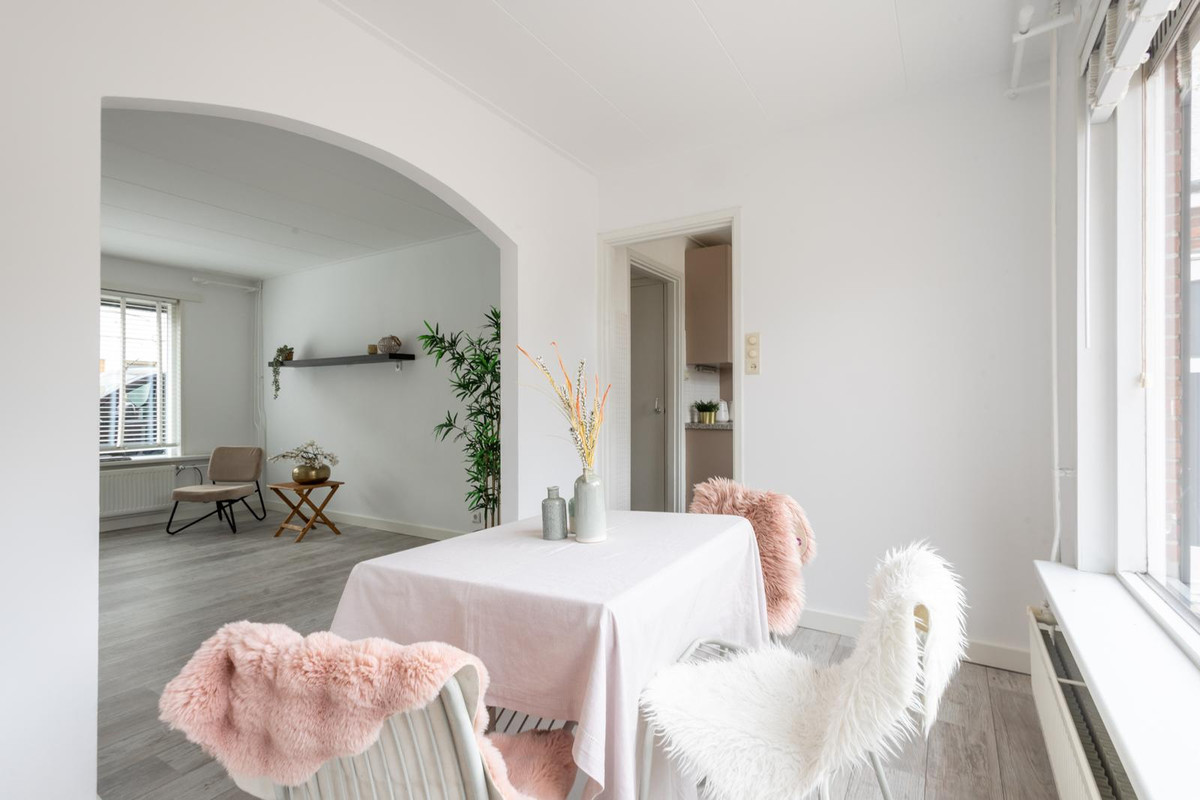 Tussenwoning te koop: Rozemarijnstraat 11, Zaamslag
