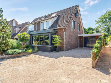 De Meent 31