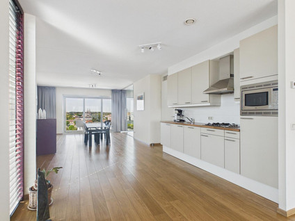 Waterfront 382
