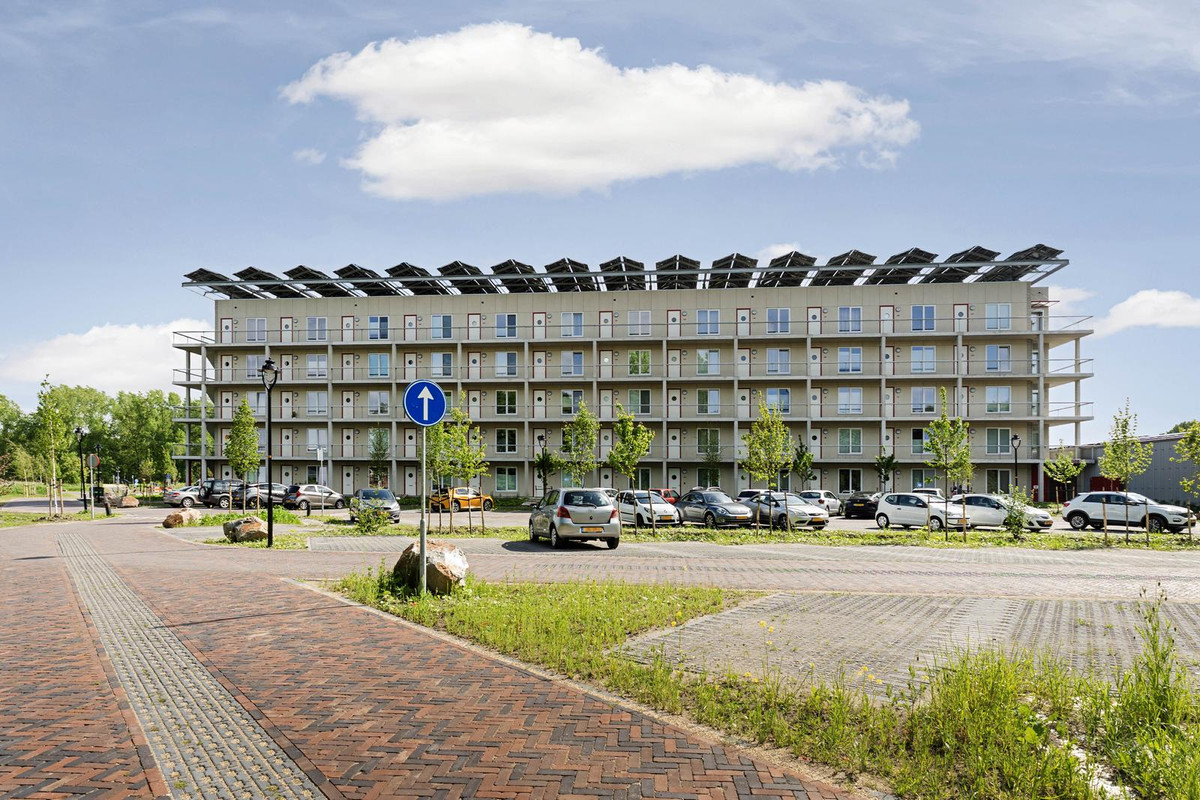 Appartement te koop: John van Vleckstraat 125, Almere