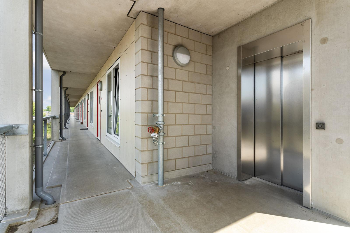 Appartement te koop: John van Vleckstraat 125, Almere