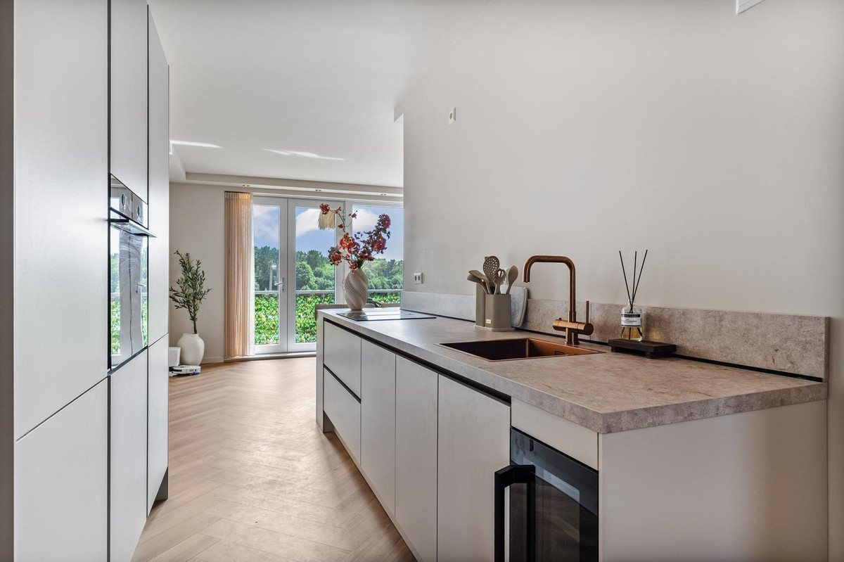 Appartement te koop: John van Vleckstraat 125, Almere