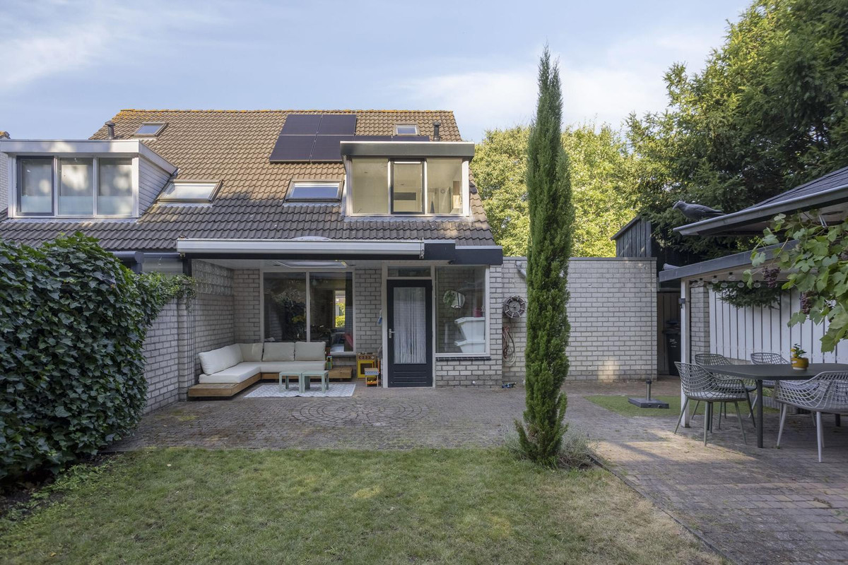 Hoekwoning te koop: Sluiskamp 3186, Wijchen