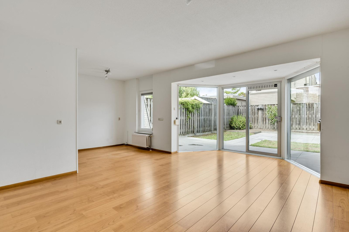 Tussenwoning te koop: Houtzaagmolen 58, Weert