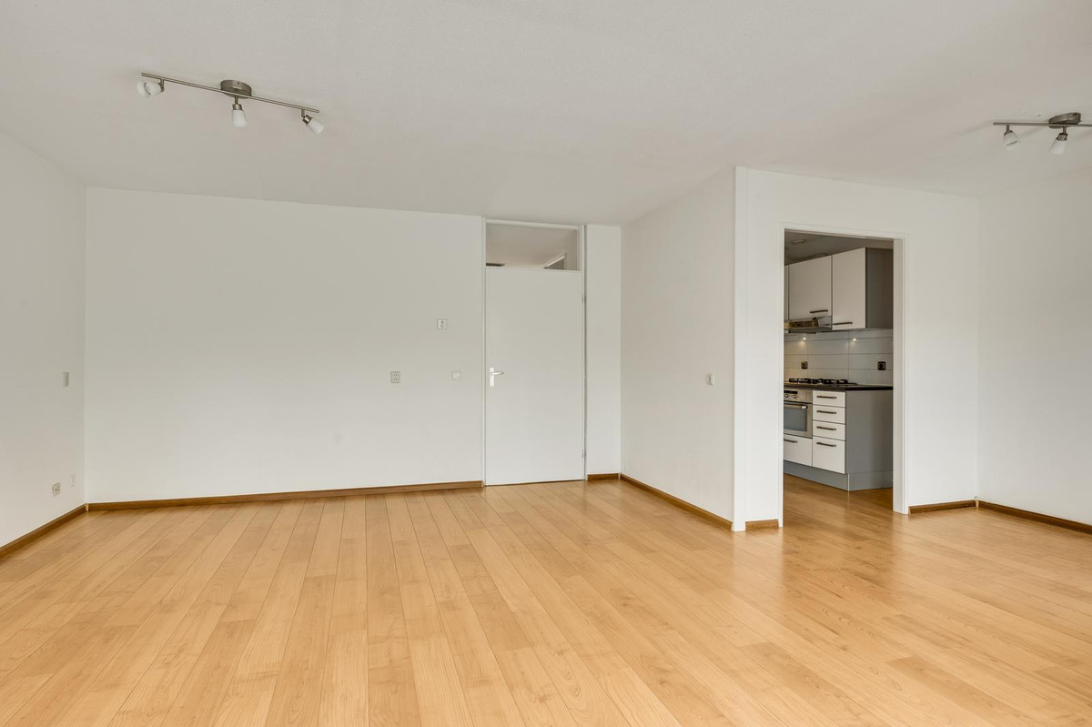 Tussenwoning te koop: Houtzaagmolen 58, Weert