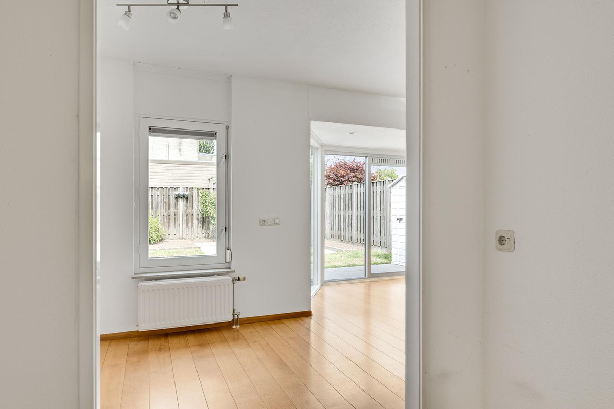 Tussenwoning te koop: Houtzaagmolen 58, Weert
