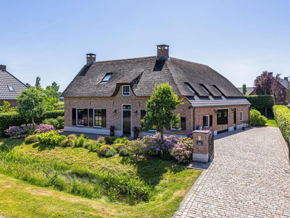 Parallelweg 15