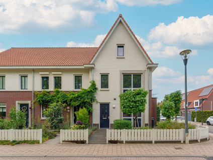 Hasselbeemden 24