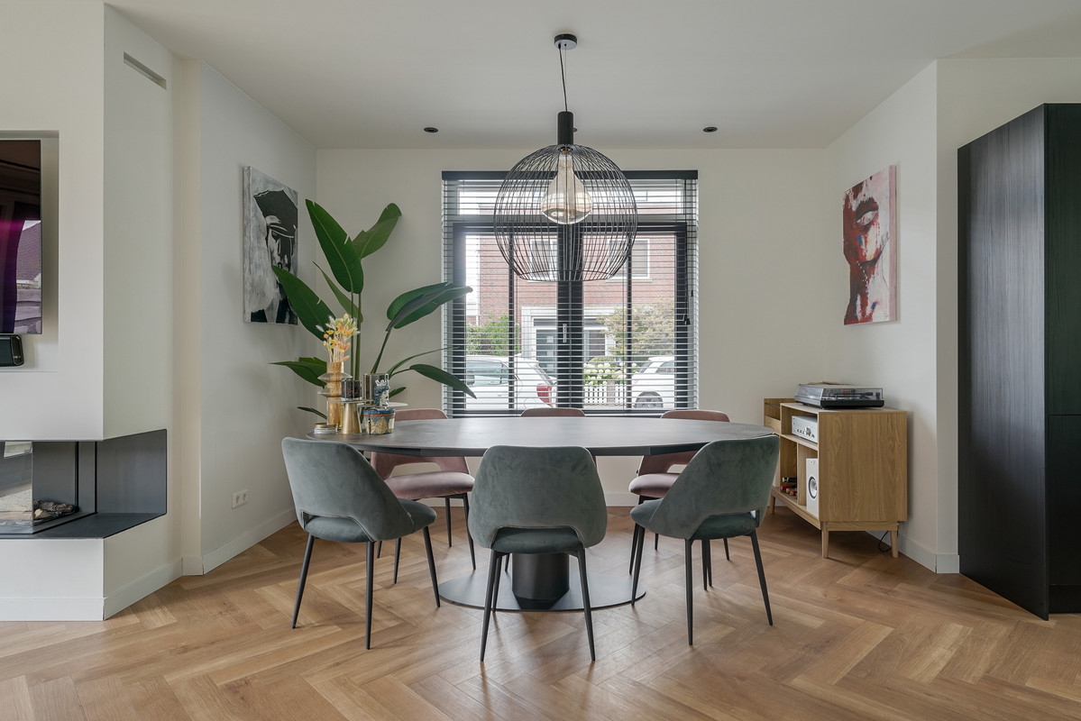 Hoekwoning te koop: Hasselbeemden 24, Helmond