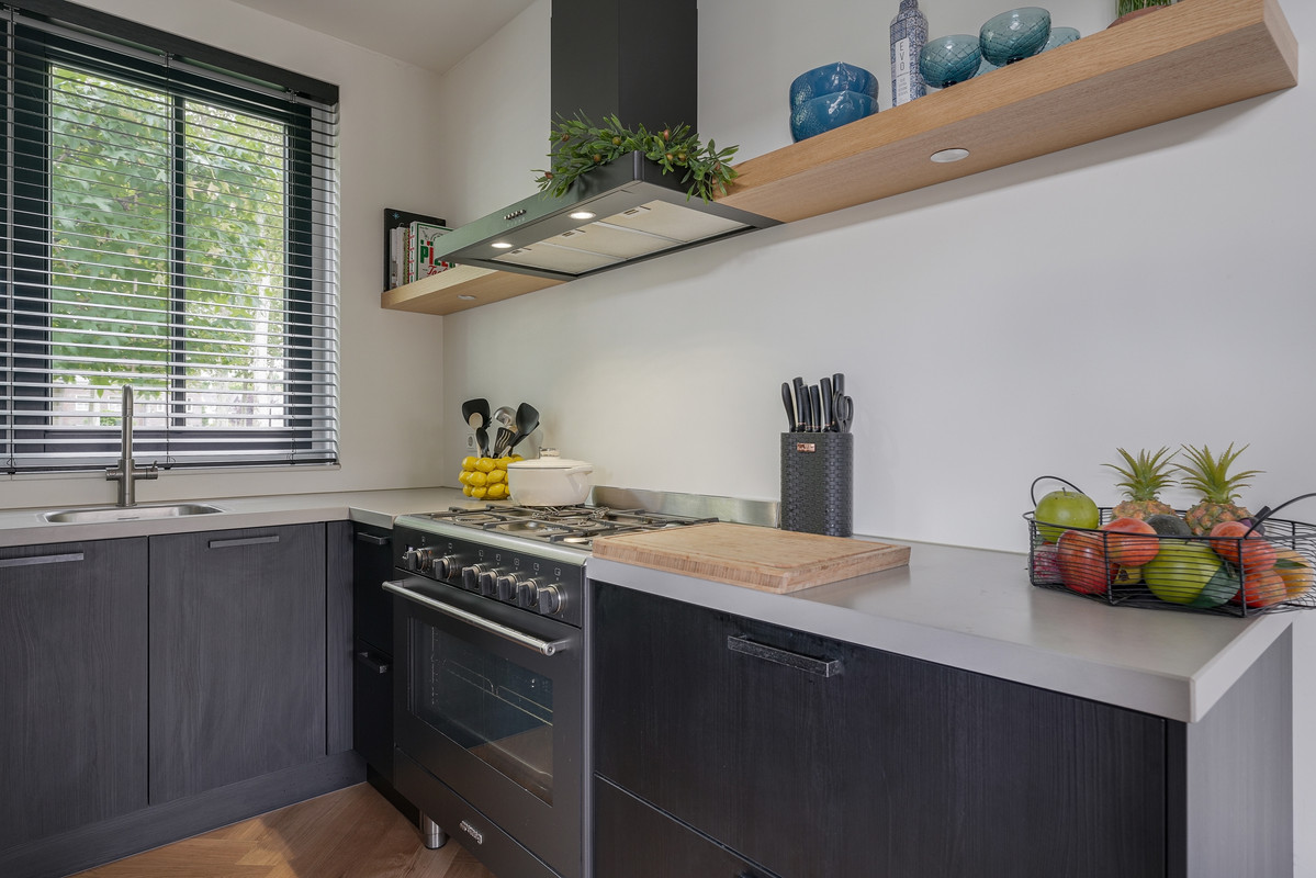 Hoekwoning te koop: Hasselbeemden 24, Helmond