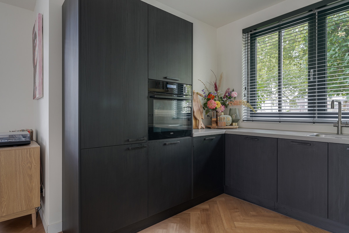 Hoekwoning te koop: Hasselbeemden 24, Helmond