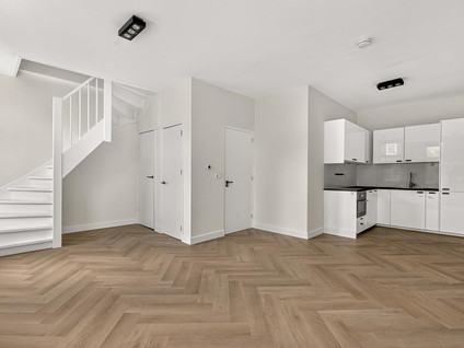 Zwart Janstraat 114A 02