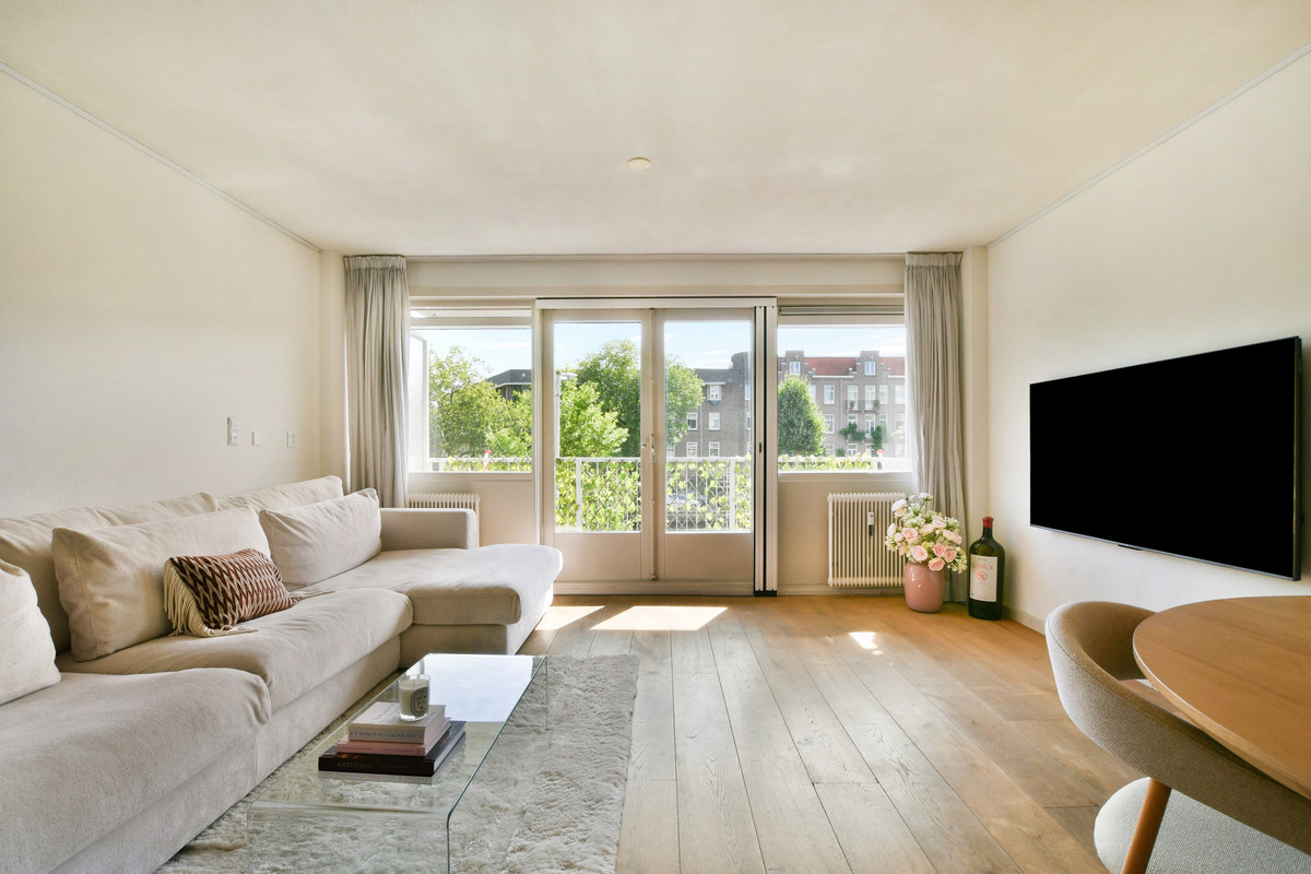 Appartement te koop: Sloterkade 111, Amsterdam