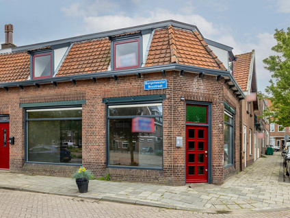 Oranjestraat 4