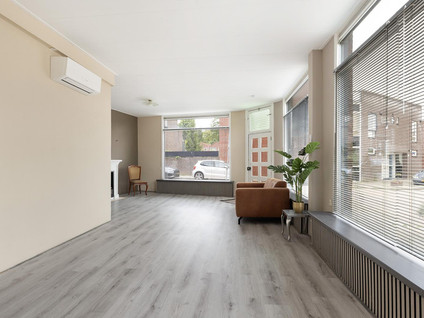 Oranjestraat 4