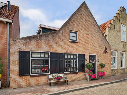 Zuidstraat 12
