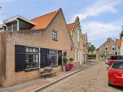 Zuidstraat 12