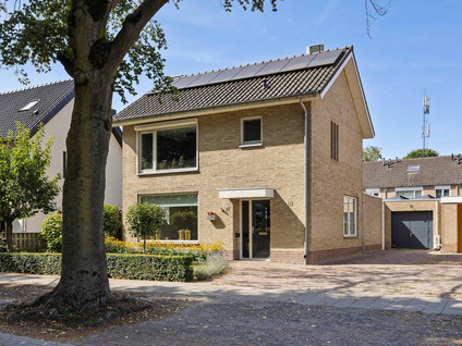 Hoogstraat 27