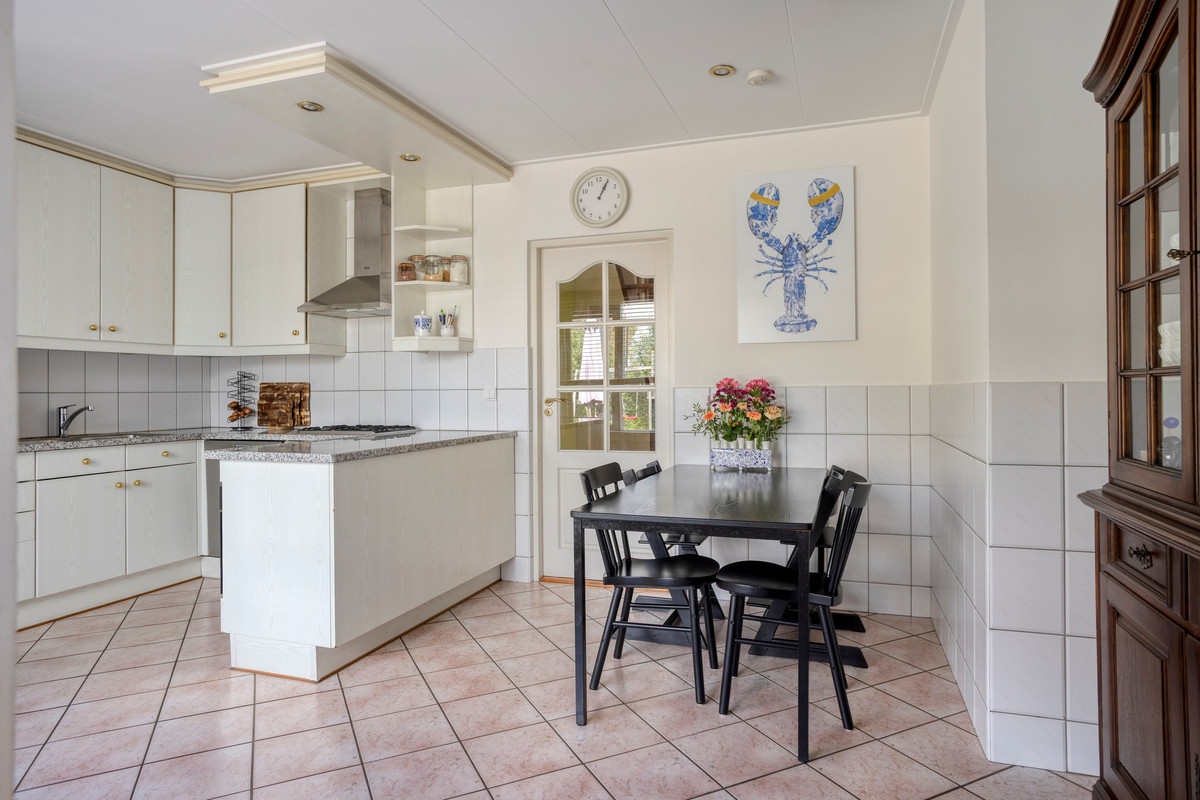 Vrijstaande woning te koop: Julianastraat 66, Heikant