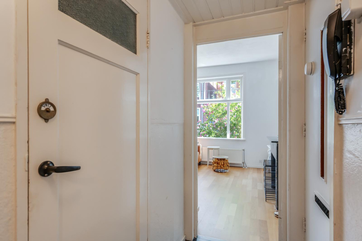 Studio te koop: Wassenberghstraat 9-1, Groningen