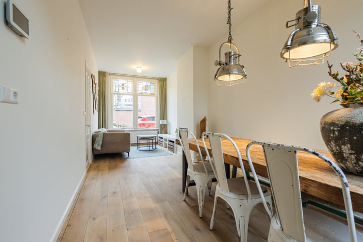 Tussenwoning te huur: Pieter de Hooghstraat 17, Utrecht