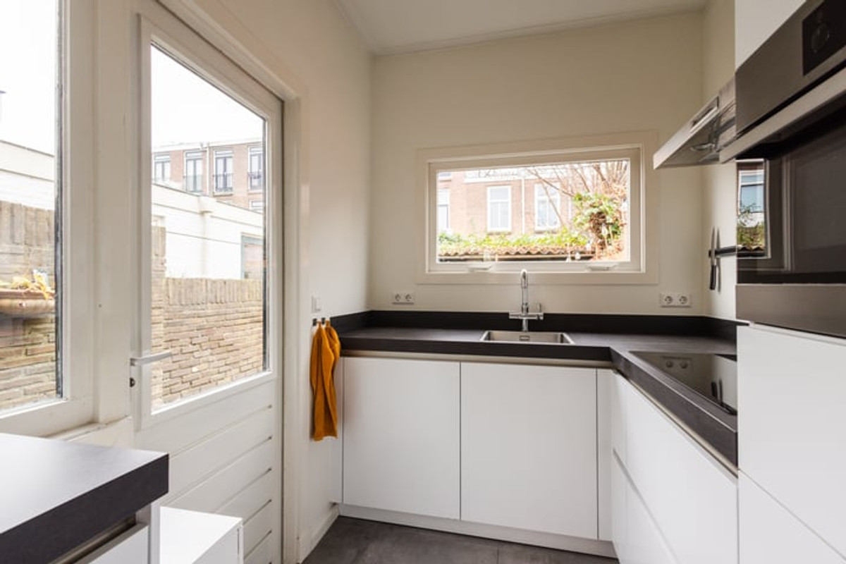 Tussenwoning te huur: Pieter de Hooghstraat 17, Utrecht