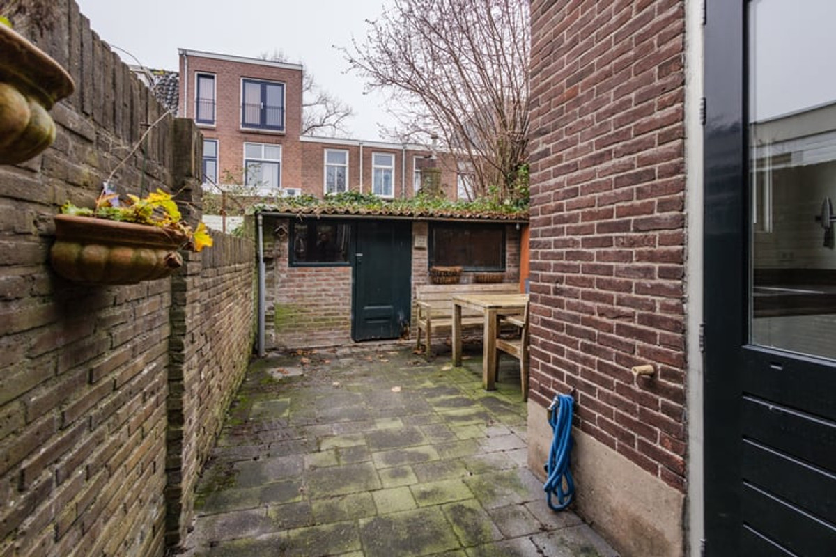 Tussenwoning te huur: Pieter de Hooghstraat 17, Utrecht