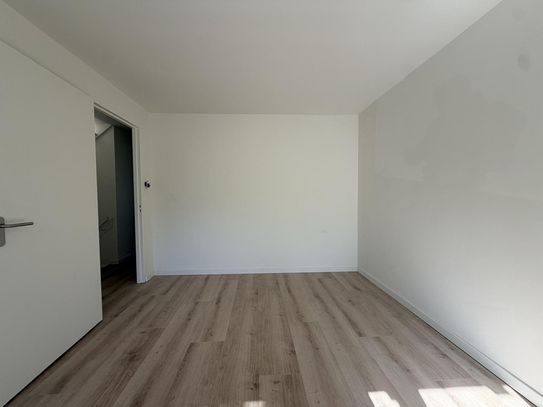 Tussenwoning te huur: Constant Erzeijstraat 57, Utrecht
