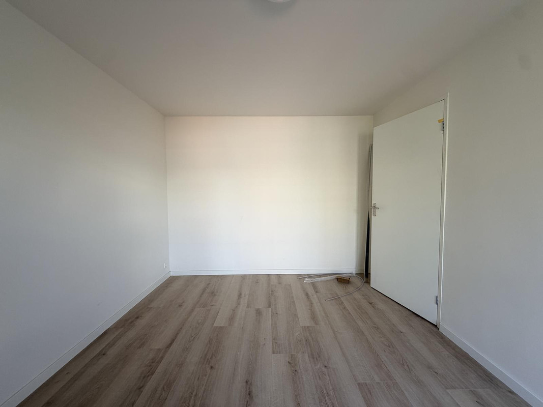 Tussenwoning te huur: Constant Erzeijstraat 57, Utrecht
