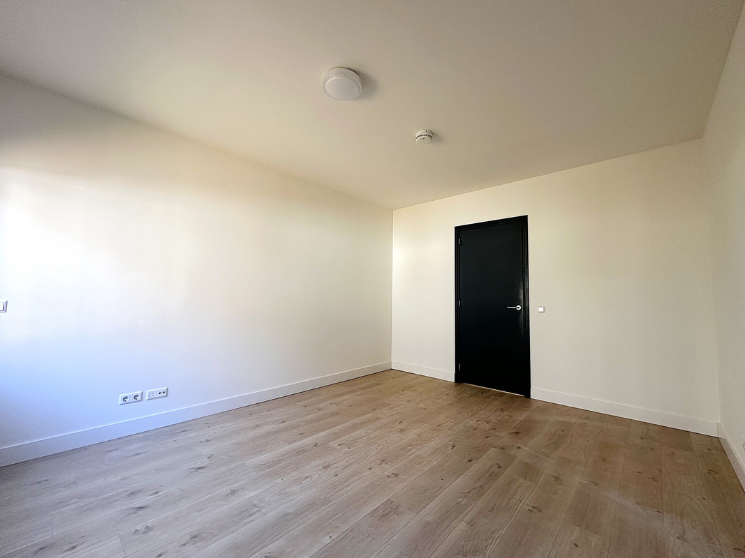 Appartement te koop: Strevelsweg 23F, Rotterdam