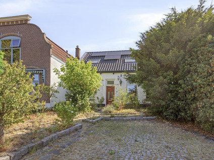 Graaf Florislaan 11