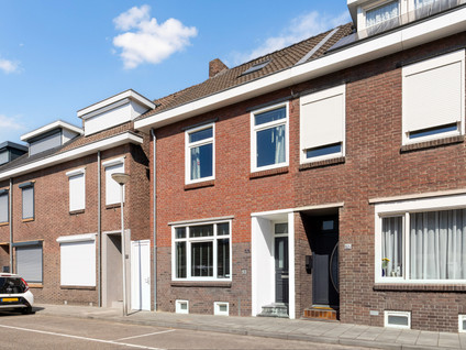 Schoolstraat 32