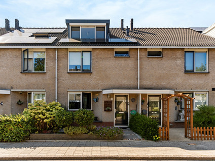 Van Hulststraat 11