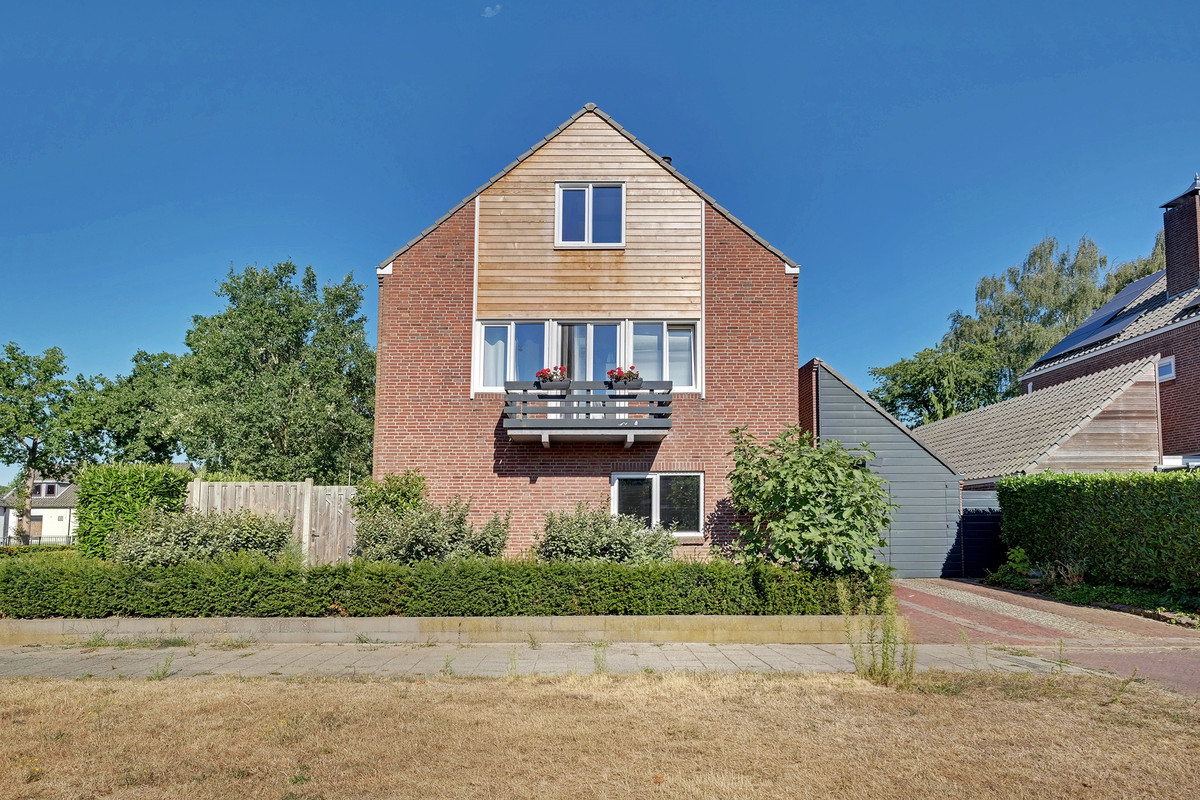 Vrijstaande woning te koop: Middag 50, Babberich