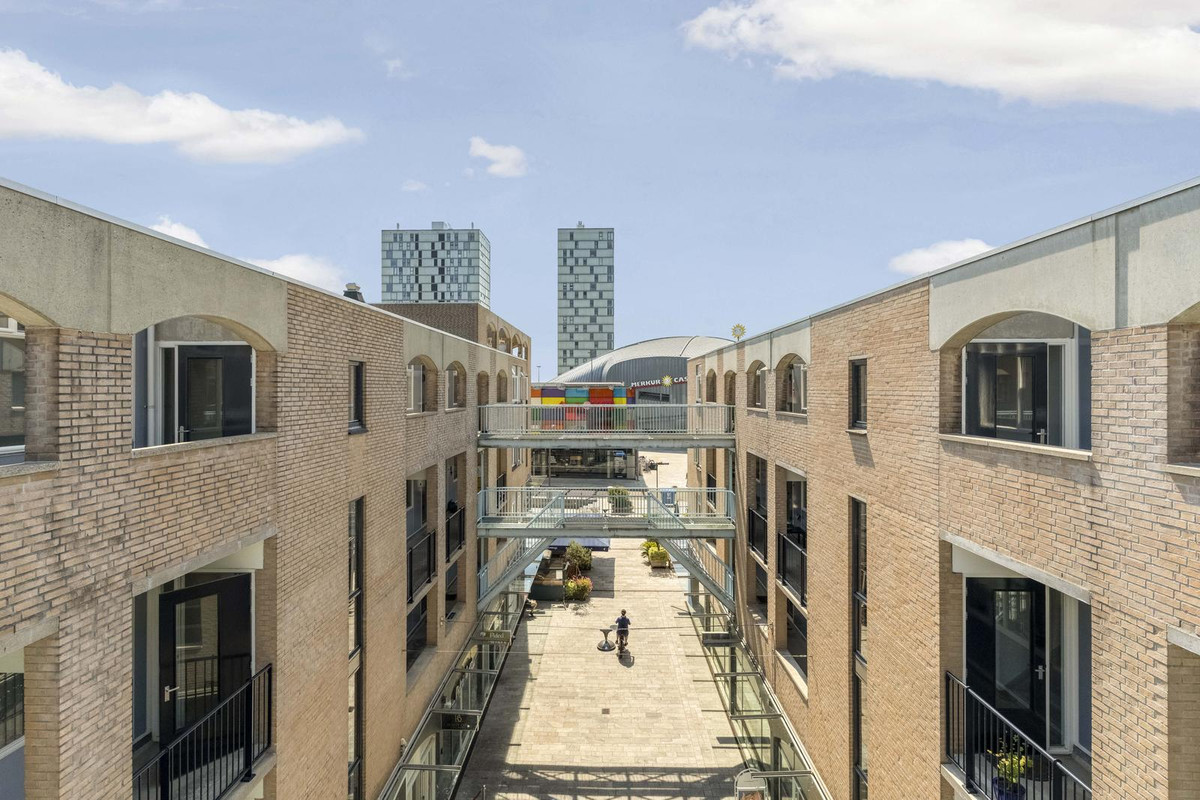 Appartement te koop: Zadelmakerstraat 43, Almere