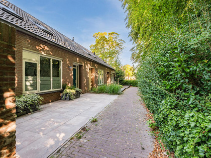 Aan 't Laar 18