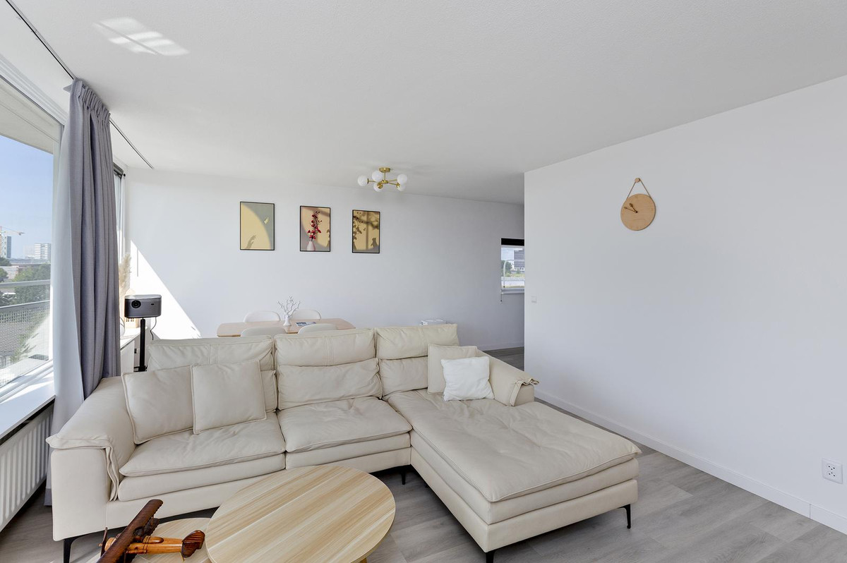 Appartement te koop: Cinemadreef 276, Almere