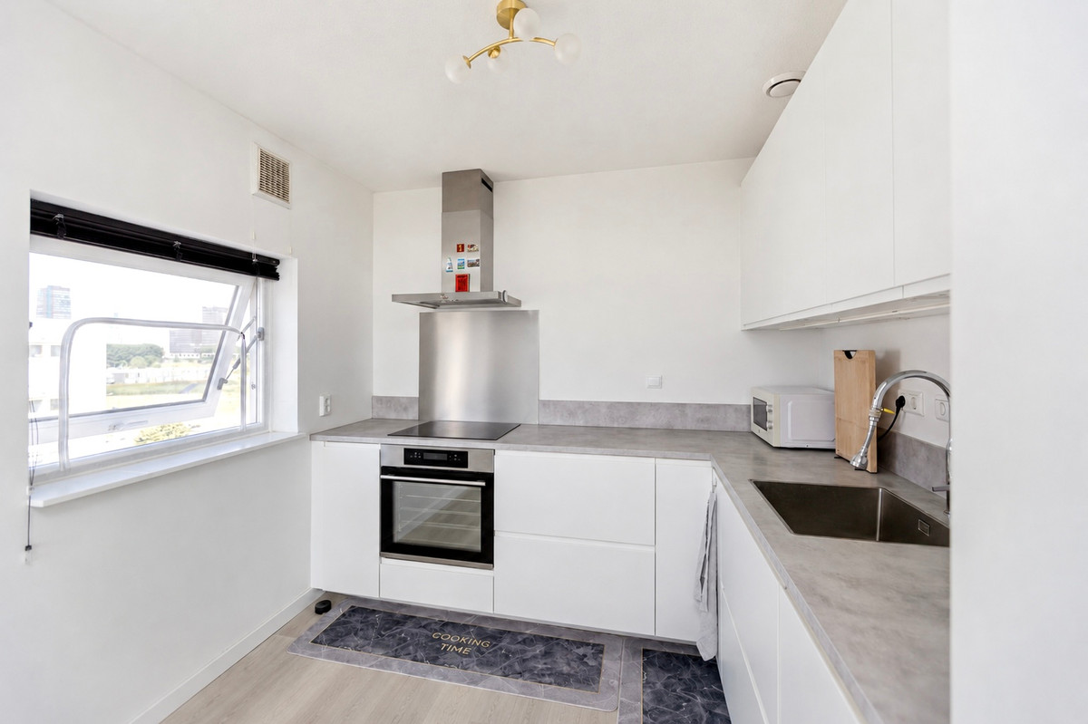 Appartement te koop: Cinemadreef 276, Almere