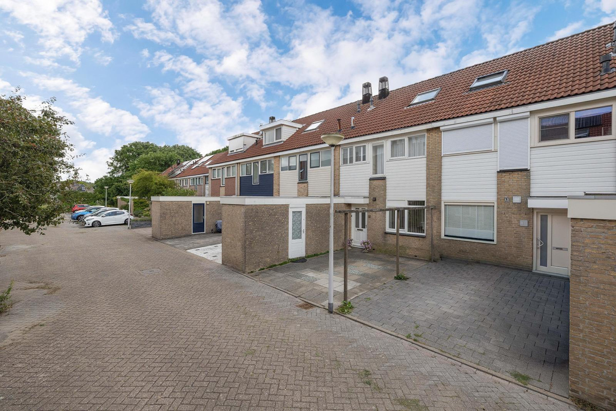 Tussenwoning te koop: Ruiter 10, Brielle