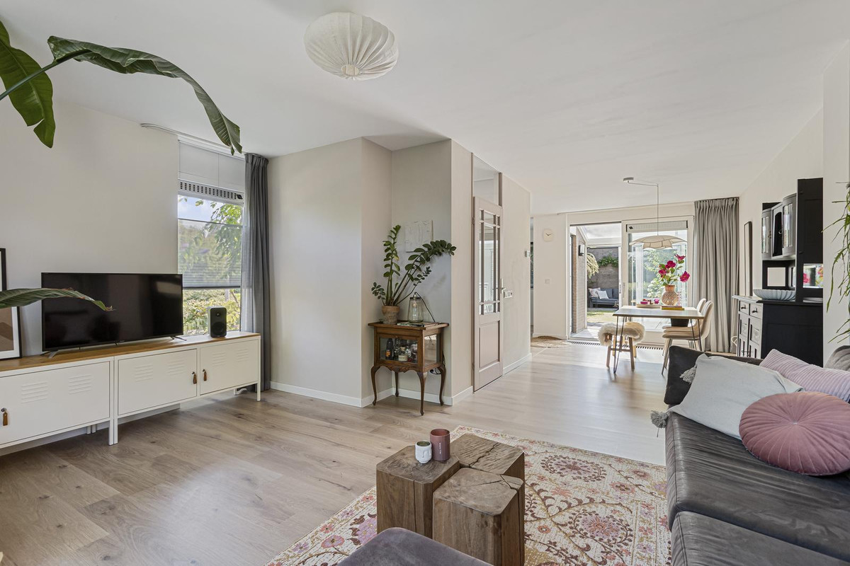 Hoekwoning te koop: Kraanvogel 5, Breda