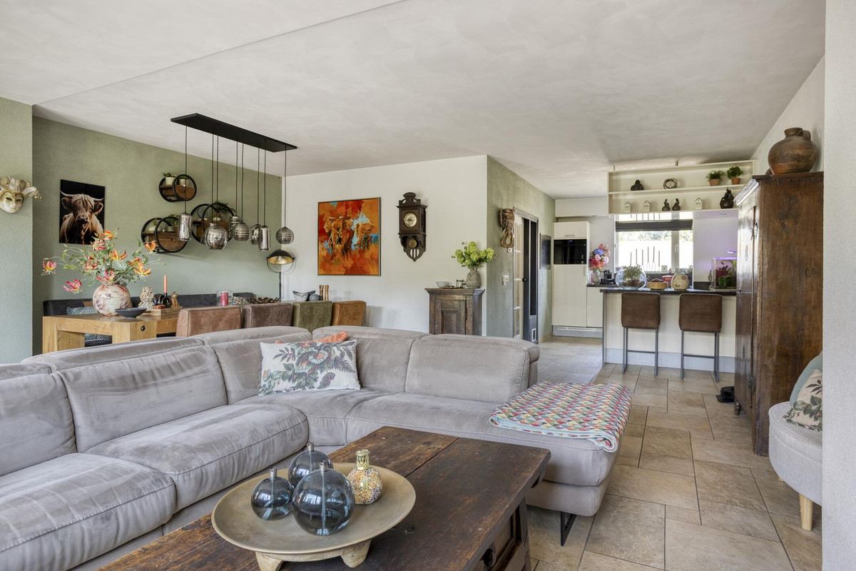 Tussenwoning te koop: Fellenbeemd 7, Someren