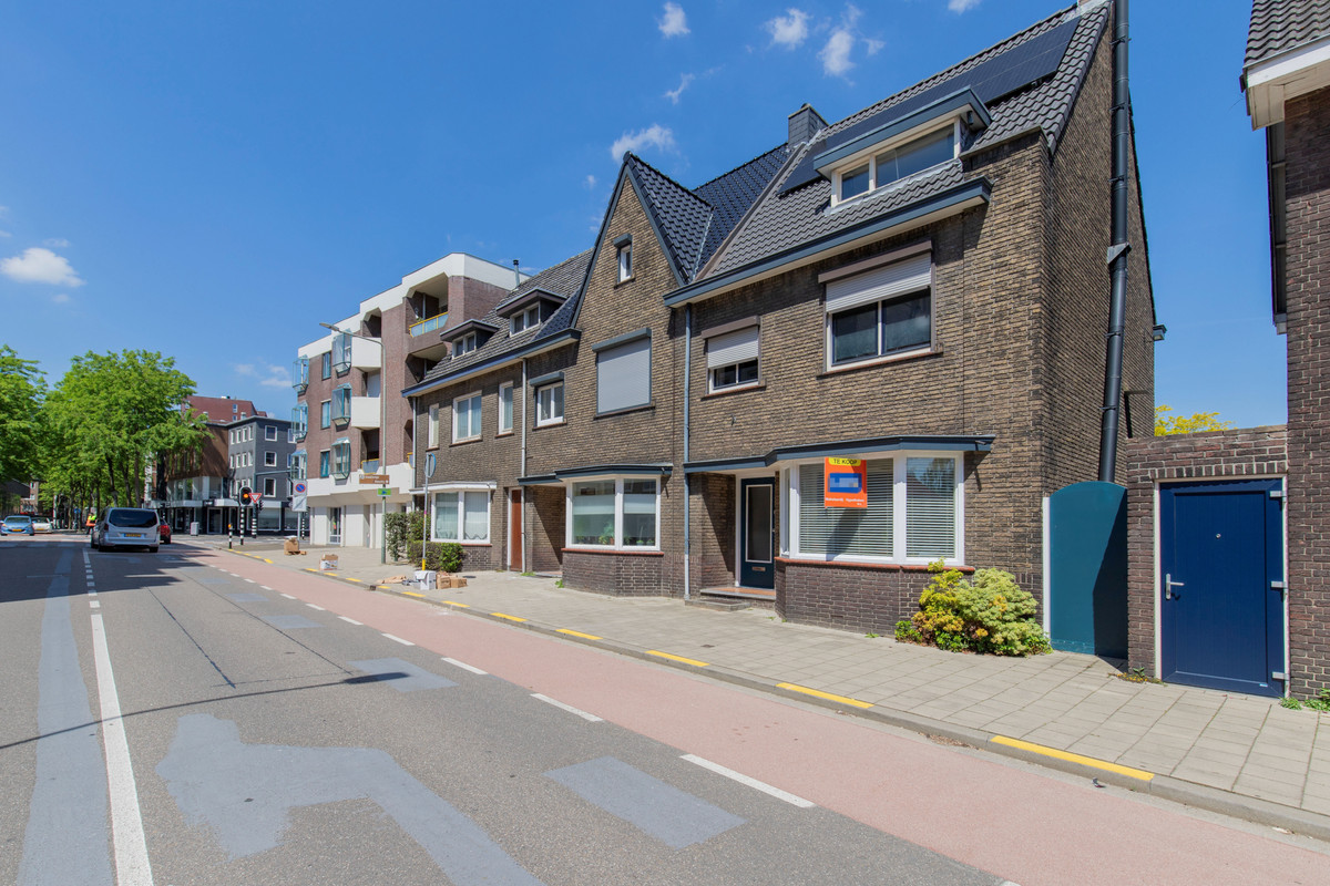 Hoekwoning te koop: Beekhoverstraat 3A, Geleen