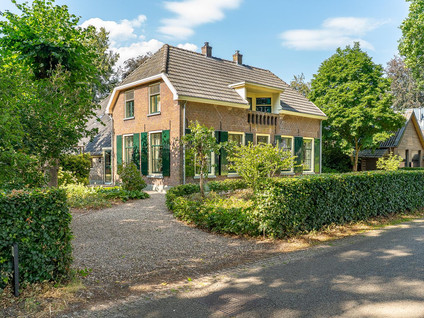 Hullerweg 54
