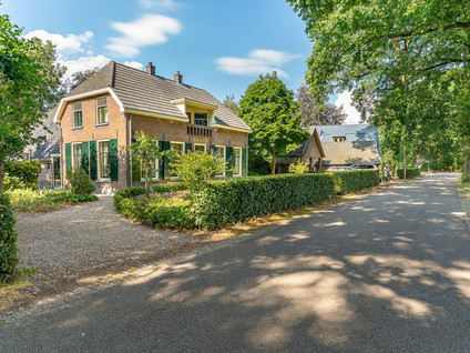 Hullerweg 54