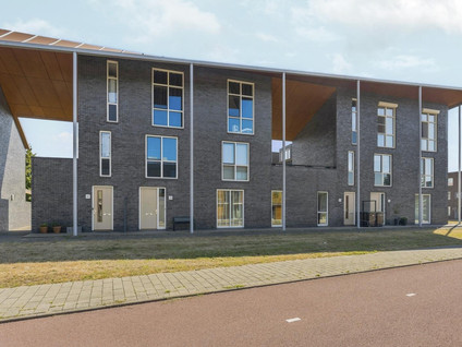 Grootzeil 24