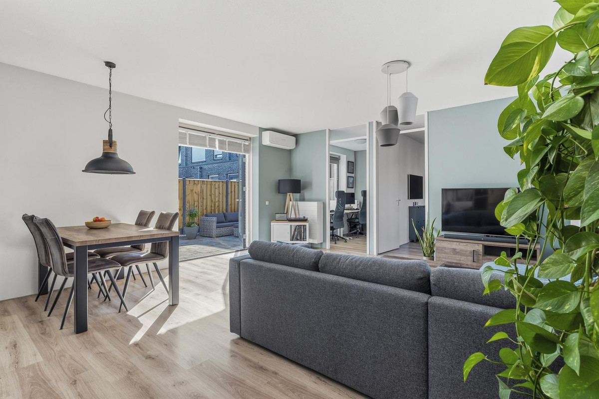 Appartement te koop: Grootzeil 24, Almere