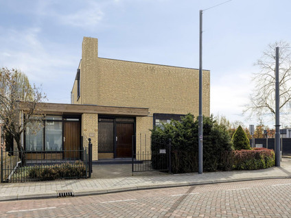Nieuwstraat 84