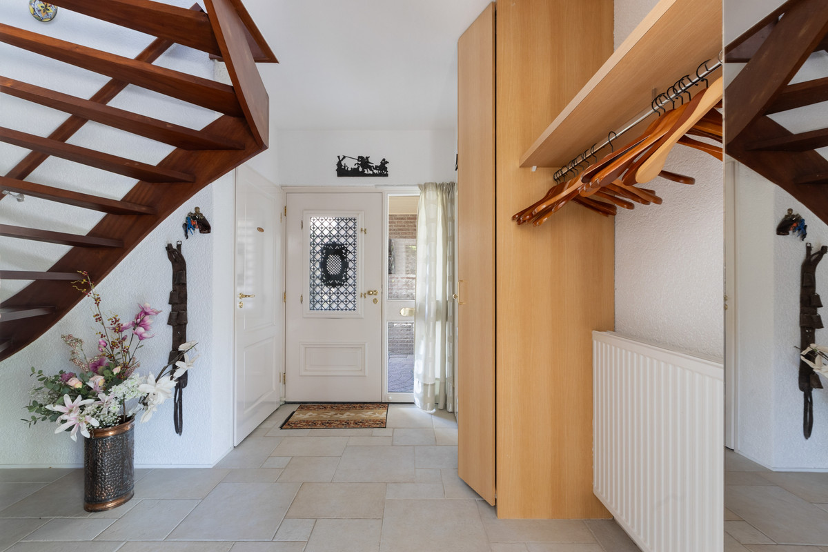 Vrijstaande woning te koop: Kuringen 19, Zevenbergen
