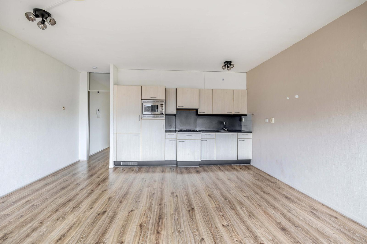Appartement te koop: Maaskade 85, Venlo