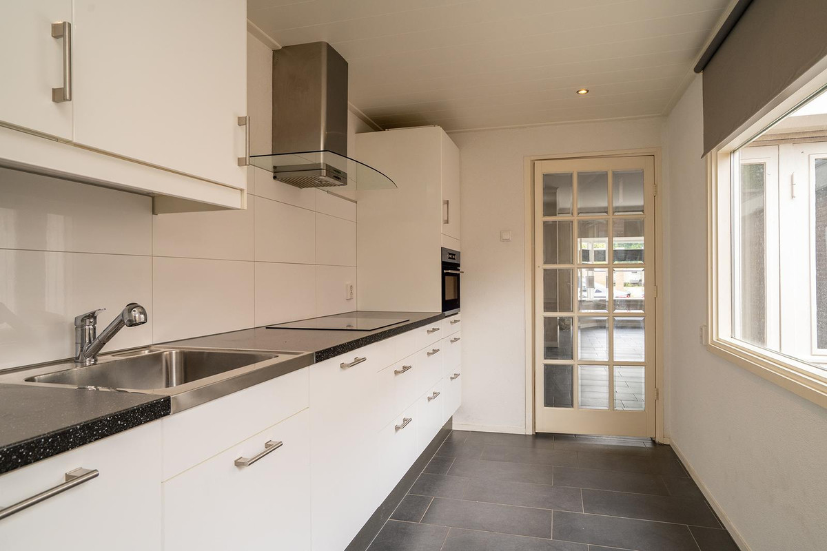Tussenwoning te koop: Veldstraat 4A, Enschede